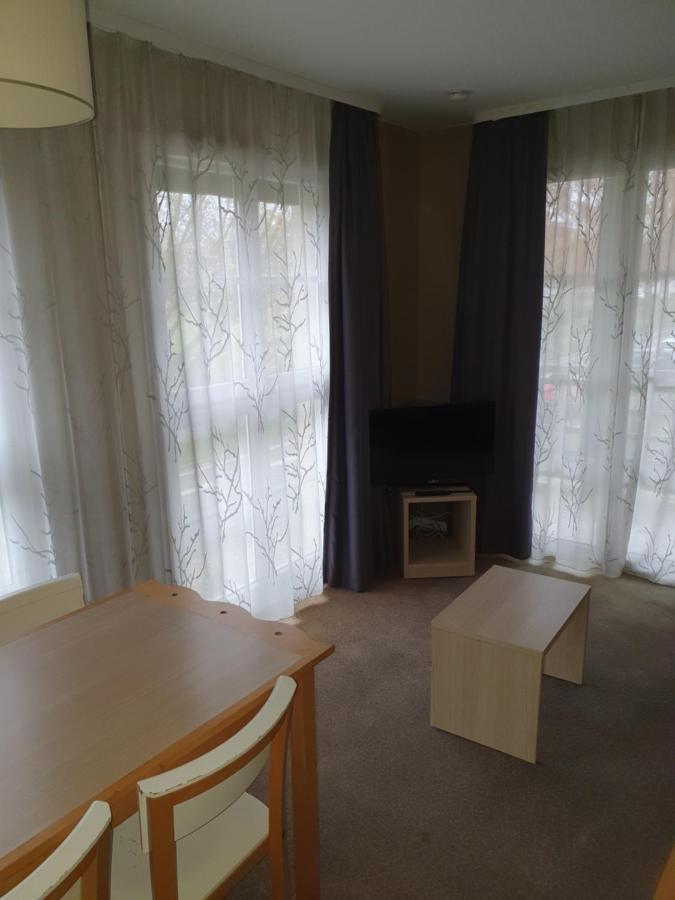 Appartements 4 A 5 Personnes - Val D'Europe Proche Disneyland Serris Dış mekan fotoğraf